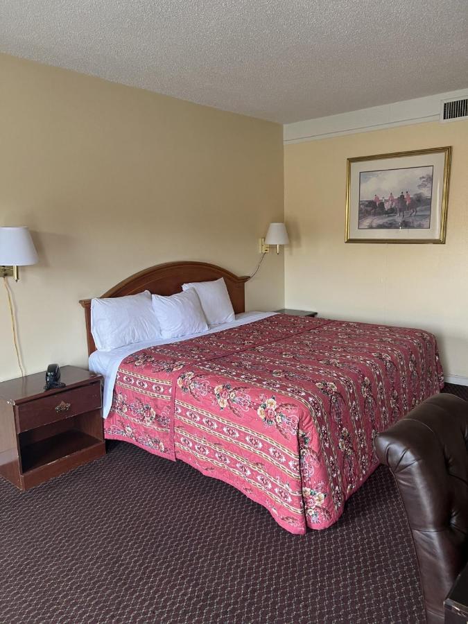 Loyalty Inn Charlotte Airport Екстериор снимка